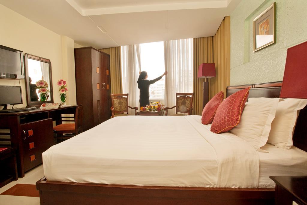 Lien An Sai Gon Hotel โฮจิมินห์ซิตี้ ภายนอก รูปภาพ